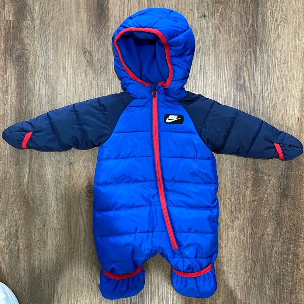 Nike 3M snow suit, fleece lined